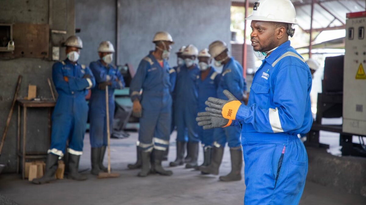 A Importância dos EPIs na Fábrica